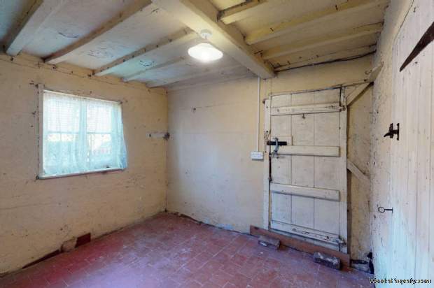 Additional Property Image 2 bedroom Detached for sale in Braintree 4