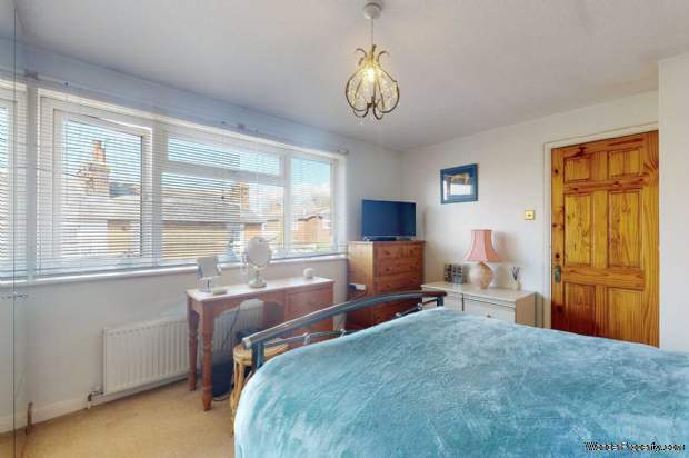 Additional Property Image 3 bedroom Detached for sale in Halstead 9