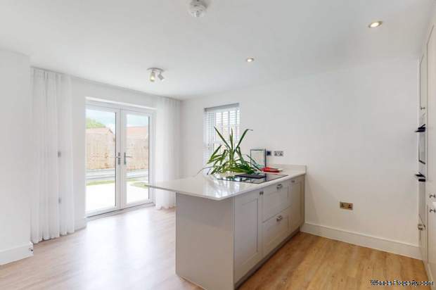 Additional Property Image 4 bedroom Detached for sale in Colchester 4