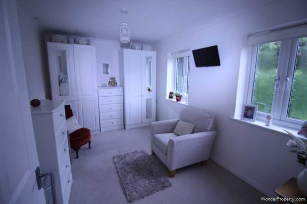 Additional Property Image 1 bedroom Flat for sale in Colchester 4