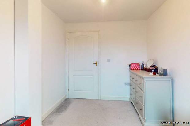Additional Property Image 4 bedroom Semi Detached for sale in Colchester 17