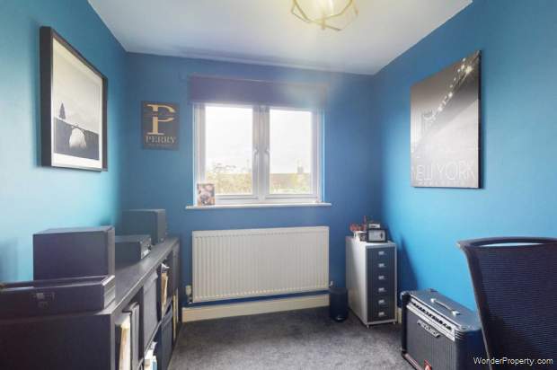 Additional Property Image 4 bedroom Semi Detached for sale in Colchester 18