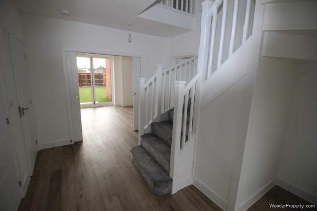 Additional Property Image 4 bedroom Detached to rent in Colchester 2