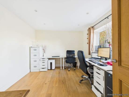 Additional Property Image 4 bedroom Detached to rent in Chinnor 10