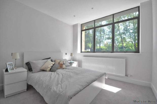 Additional Property Image 2 bedroom Apartment for sale in Chinnor 5