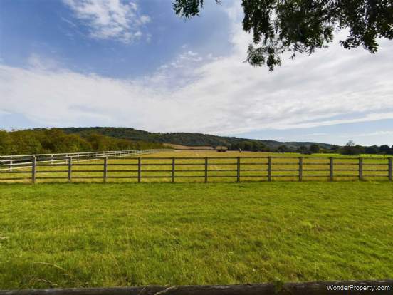 Additional Property Image 4 bedroom Detached for sale in Chinnor 3