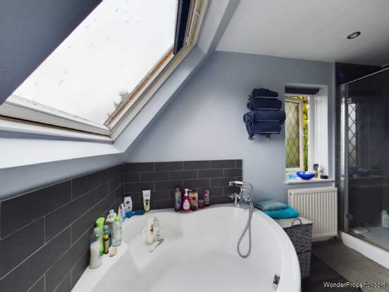 Additional Property Image 4 bedroom Detached for sale in Chinnor 14
