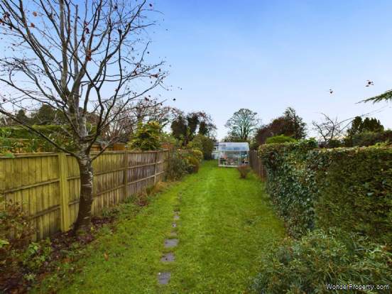 Additional Property Image 2 bedroom House for sale in High Wycombe 7