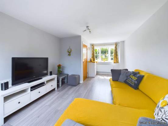 Additional Property Image 3 bedroom Semi Detached for sale in High Wycombe 2