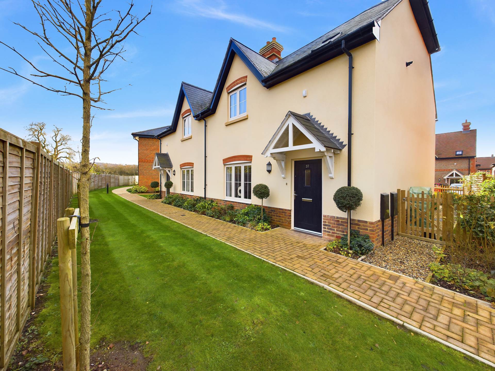 Additional Property Image 3 bedroom House for sale in Watlington 2