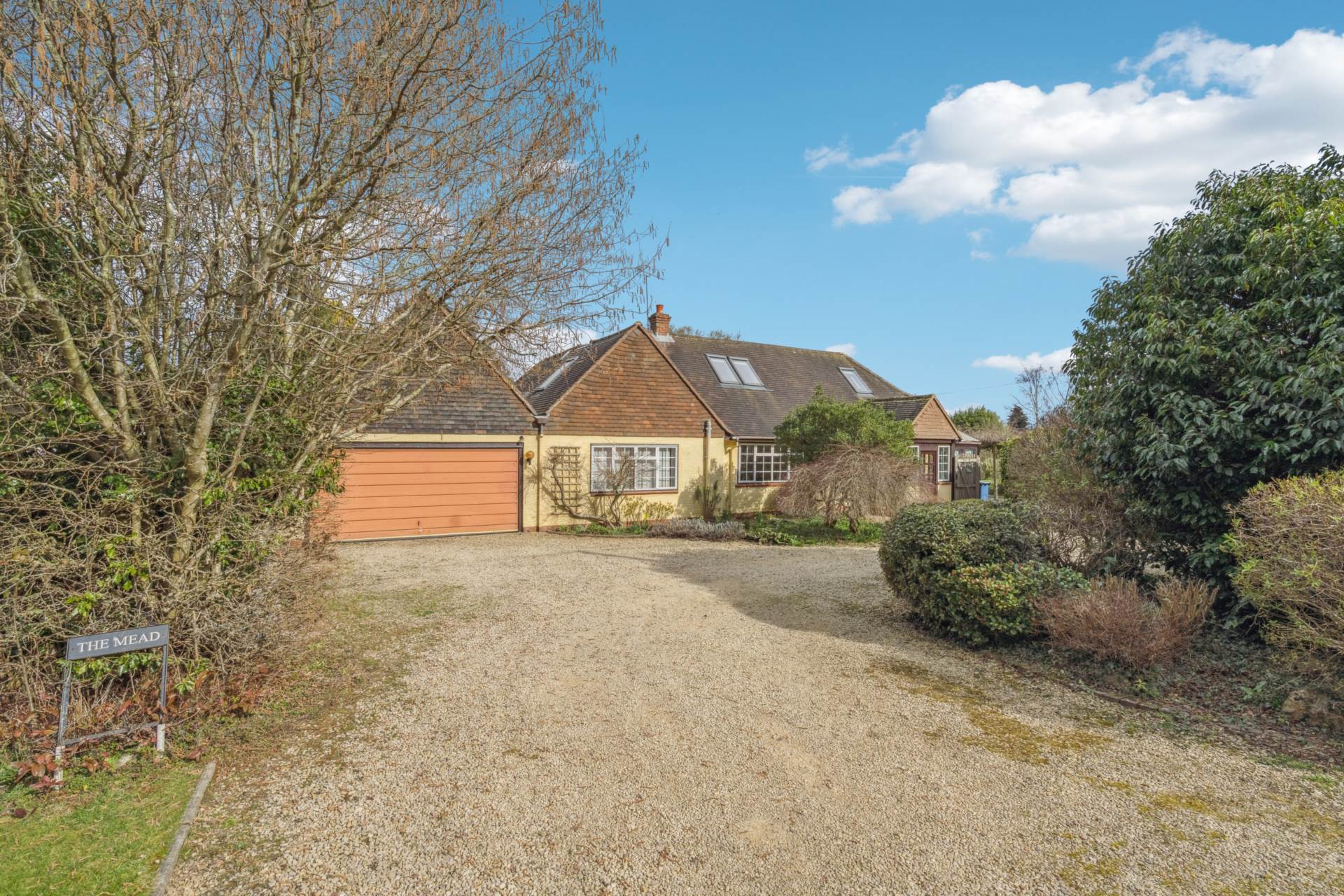 Additional Property Image 5 bedroom Detached for sale in High Wycombe 2