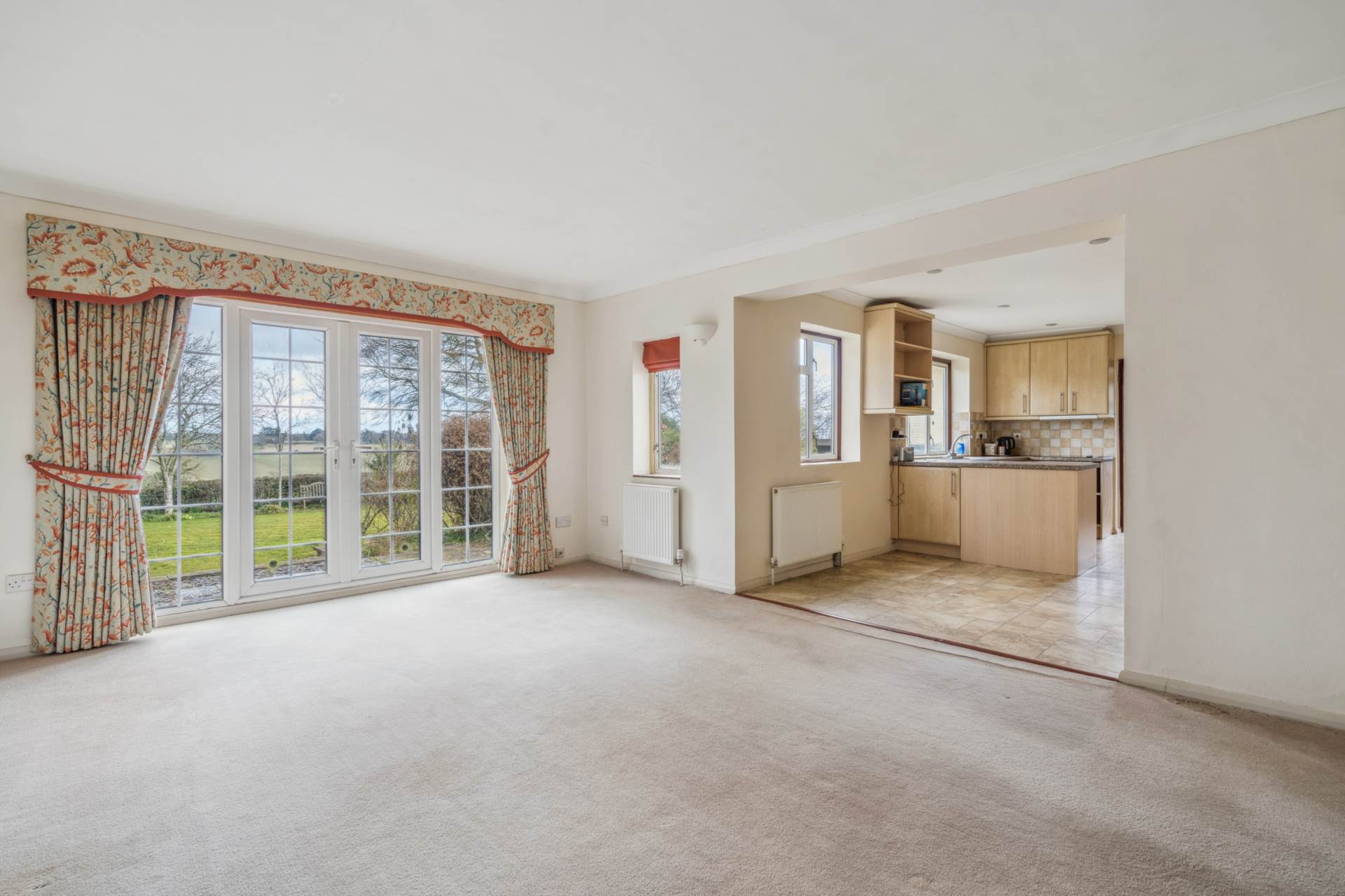 Additional Property Image 5 bedroom Detached for sale in High Wycombe 15