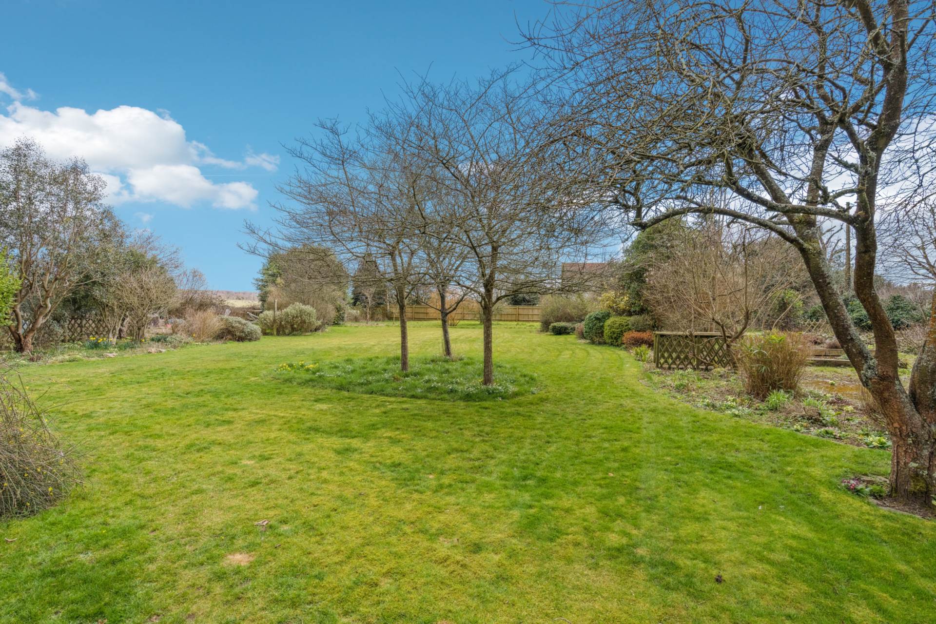 Additional Property Image 5 bedroom Detached for sale in High Wycombe 20