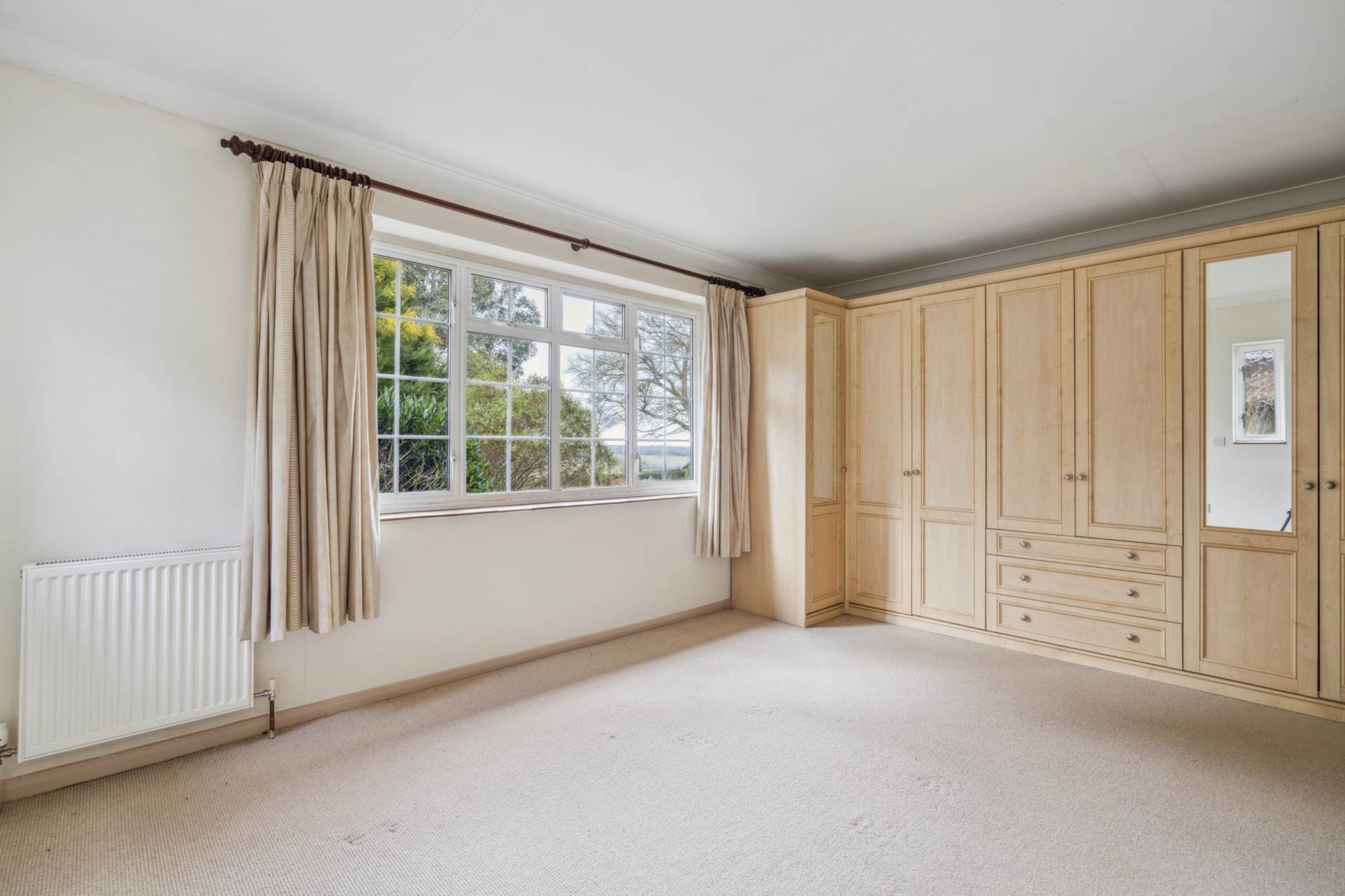 Additional Property Image 5 bedroom Detached for sale in High Wycombe 14