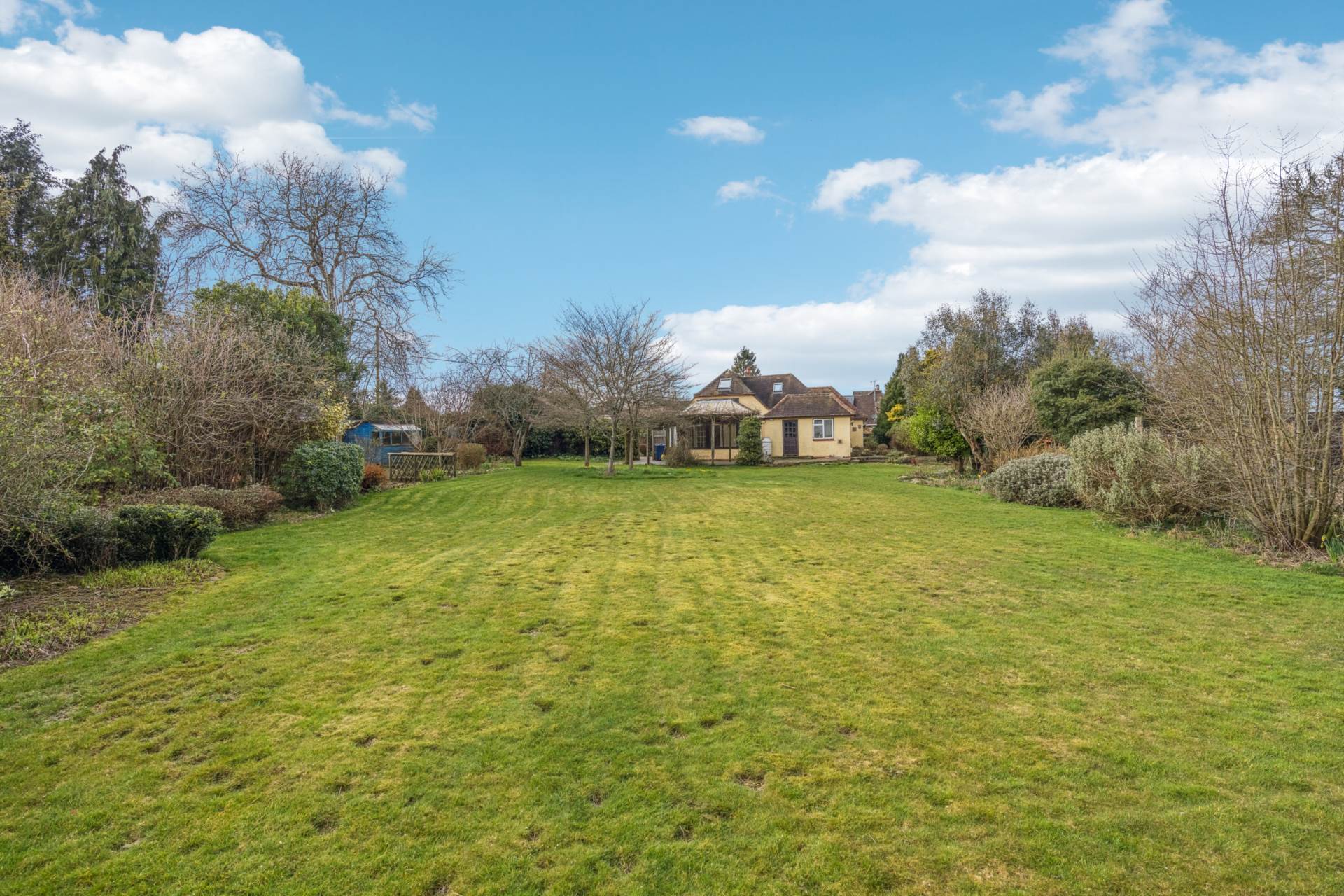 Additional Property Image 5 bedroom Detached for sale in High Wycombe 23