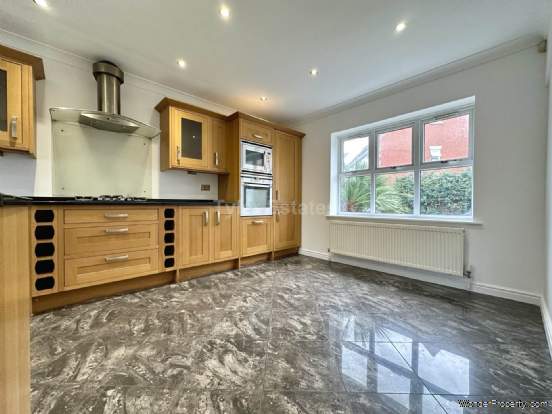 Additional Property Image 3 bedroom Semi Detached for sale in Basildon 2