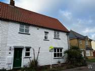 3 bedroom Semi Detached for sale in Basildon