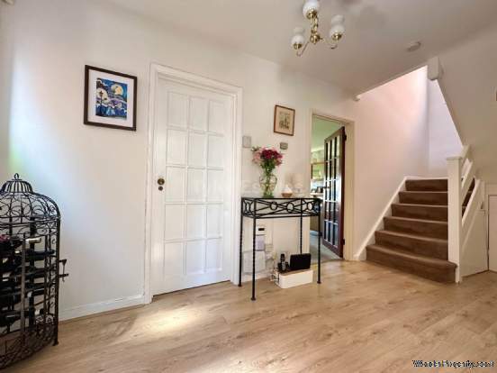 Additional Property Image 4 bedroom Detached for sale in Billericay 2