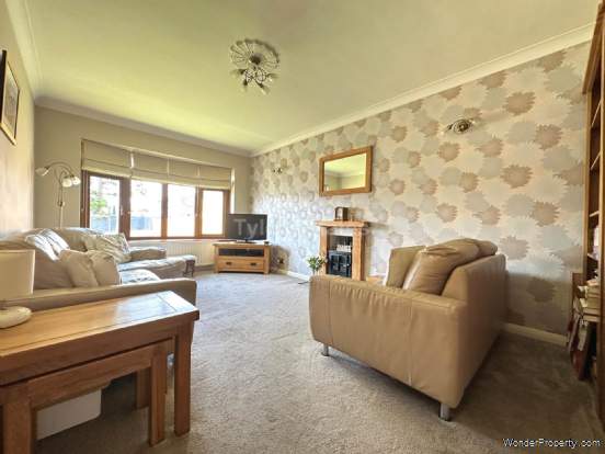 Additional Property Image 4 bedroom Detached for sale in Billericay 3