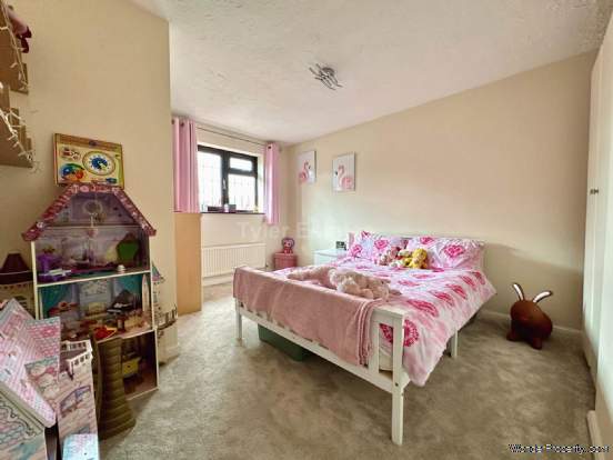 Additional Property Image 4 bedroom Detached for sale in Billericay 17