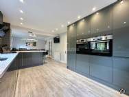 4 bedroom Detached for sale in Billericay