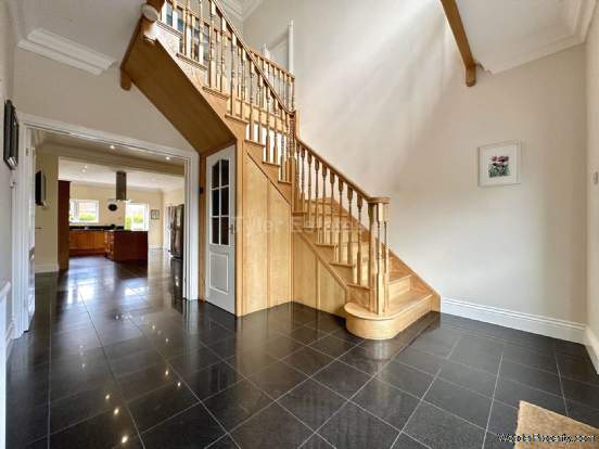 Additional Property Image 4 bedroom Detached for sale in Billericay 3