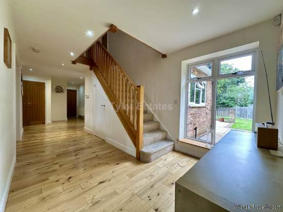 Additional Property Image 5 bedroom Detached for sale in Billericay 3