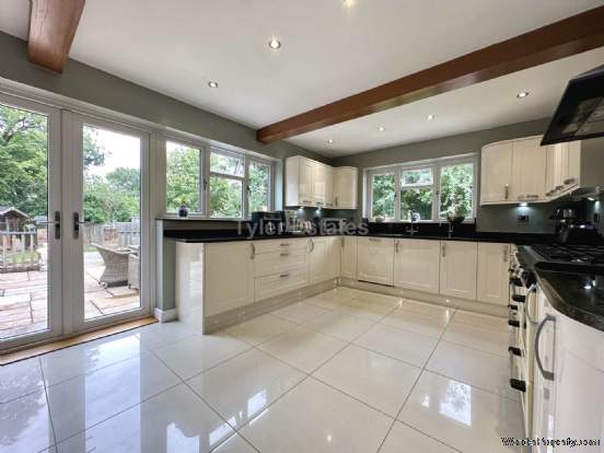 Additional Property Image 5 bedroom Detached for sale in Billericay 4
