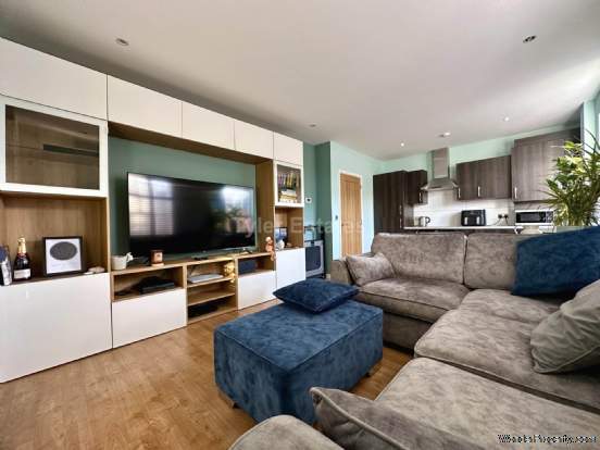 Additional Property Image 2 bedroom Apartment for sale in Billericay 3