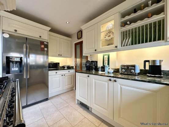 Additional Property Image 4 bedroom Detached for sale in Billericay 15