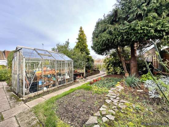 Additional Property Image 4 bedroom Detached for sale in Billericay 8