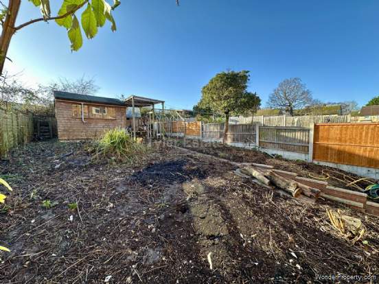 Additional Property Image 3 bedroom Terraced for sale in Billericay 2