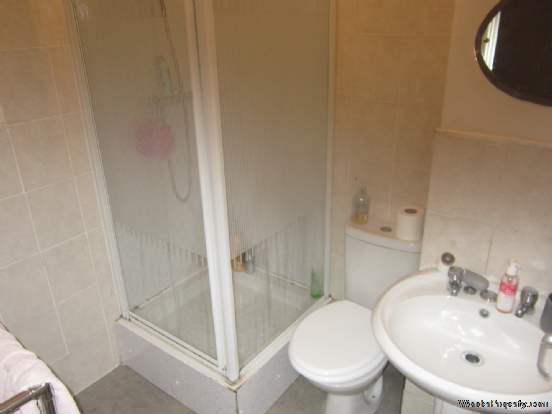 Additional Property Image 2 bedroom Flat to rent in Scarborough 7