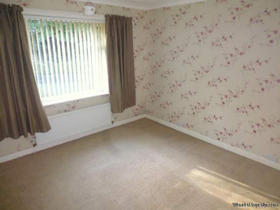 Additional Property Image 2 bedroom Flat for sale in Scarborough 7
