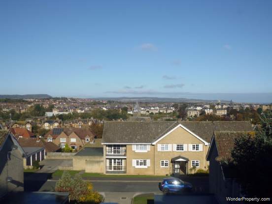 Additional Property Image 2 bedroom Flat for sale in Scarborough 9