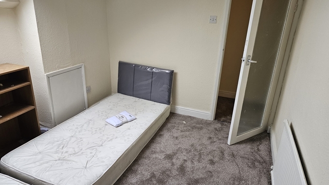 Additional Property Image 3 bedroom Flat to rent in Sheffield 10
